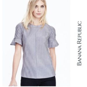 Banana Republic Stripes Blouse. Size Small. 100% Cotton.